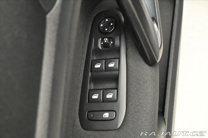 Peugeot 308 1,5 BlueHDi SW 96kW Záruk 2020