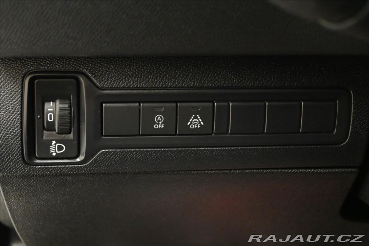 Peugeot 308 1,5 BlueHDi SW 96 kW Záru 2020