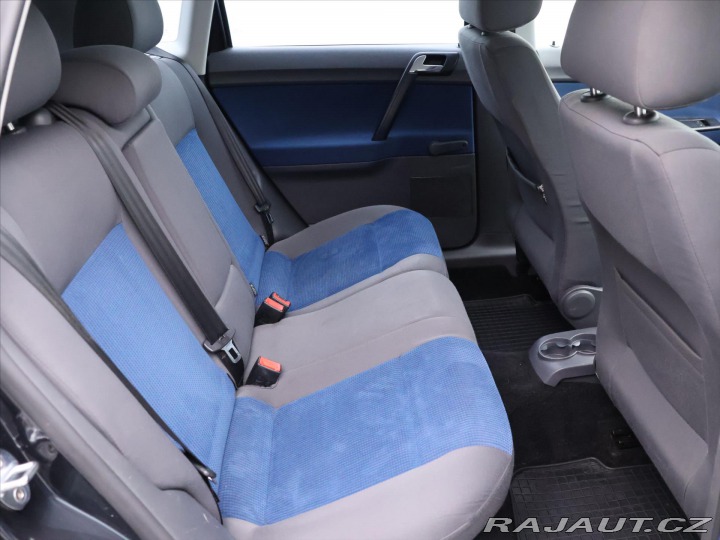 Volkswagen Polo 1,2 i Comfort Klima STK 0 2006