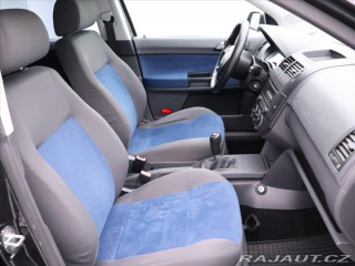 Volkswagen Polo 1,2 i Comfort Klima STK 0 2006