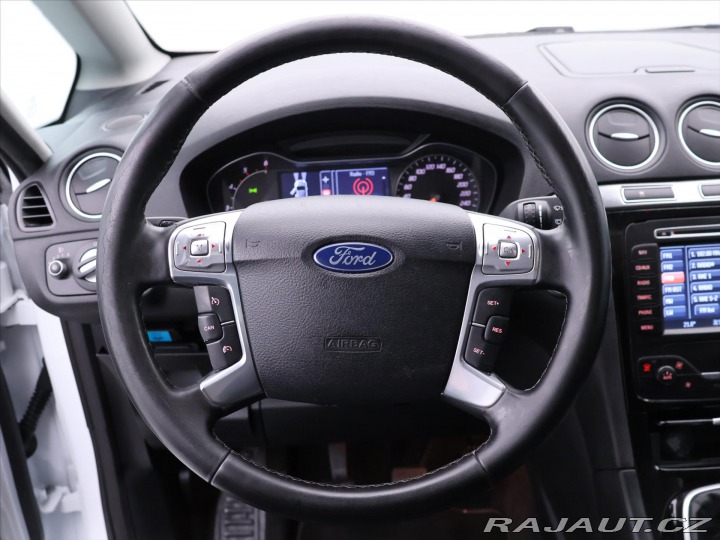 Ford S-MAX 2,0 TDCi 103kW Panorama 7 2011