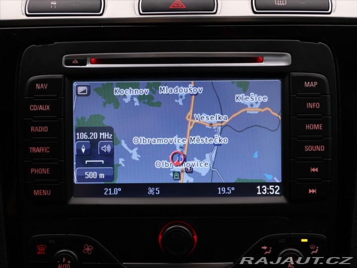 Ford S-MAX 2,0 TDCi 103kW Panorama 7 2011