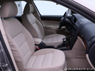 Škoda Octavia 1,4 TSI DSG Elegance Serv 2009