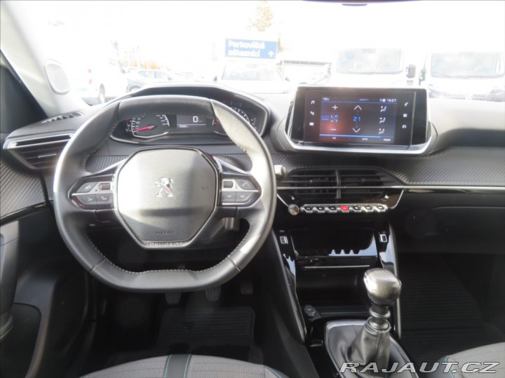 Peugeot 2008 1,2 PureTech 2021