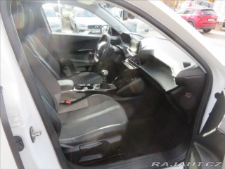 Peugeot 2008 1,2 PureTech 2021