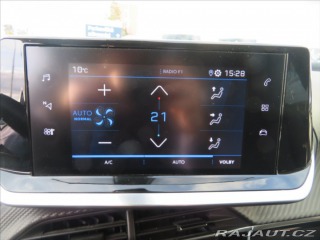 Peugeot 2008 1,2 PureTech 2021