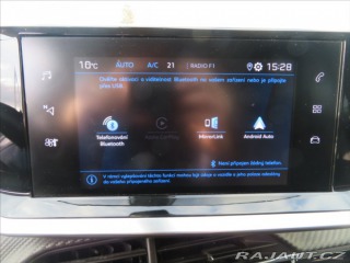 Peugeot 2008 1,2 PureTech 2021