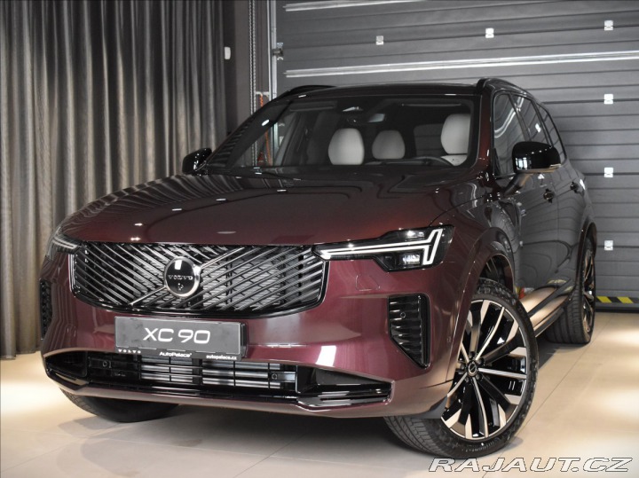 Volvo XC90 2,0 T8 Plus Dark 2025