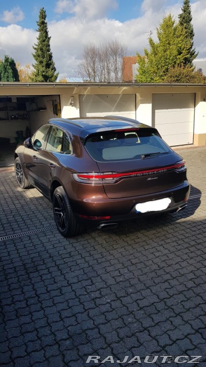 Porsche Macan 2021