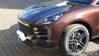 Porsche Macan  2021