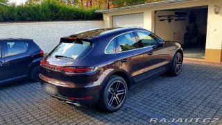 Porsche Macan  2021