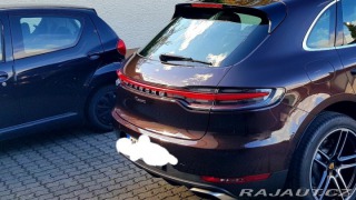 Porsche Macan  2021