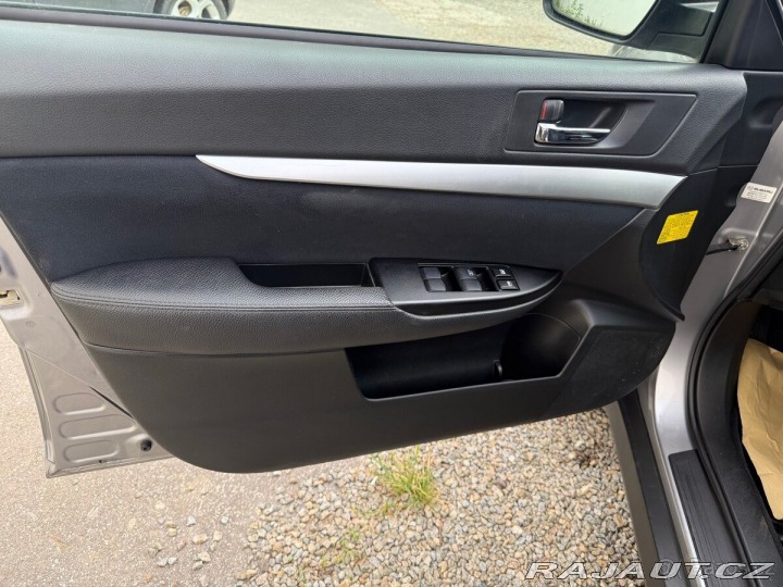 Subaru Outback 2,5 i MANUAL 4x4 Původ 1800