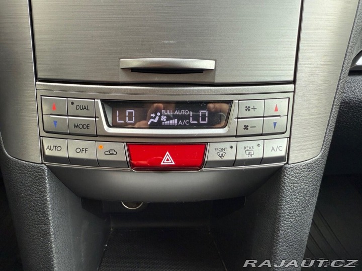 Subaru Outback 2,5 i MANUAL 4x4 Původ 1800