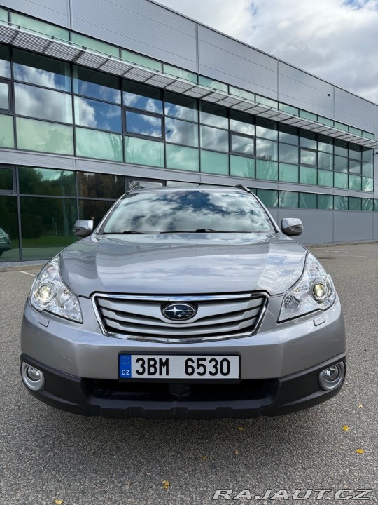 Subaru Outback 2,5 i MANUAL 4x4 Původ 1800