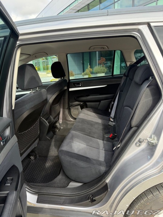 Subaru Outback 2,5 i MANUAL 4x4 Původ 1800