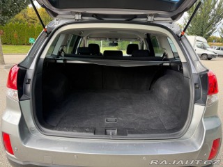 Subaru Outback 2,5   i MANUAL 4x4 Původ 1800