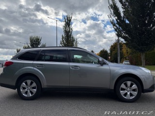 Subaru Outback 2,5   i MANUAL 4x4 Původ 1800