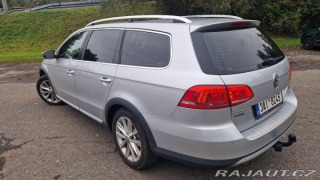 Volkswagen Passat 2,0   Alltrack  manual 1800