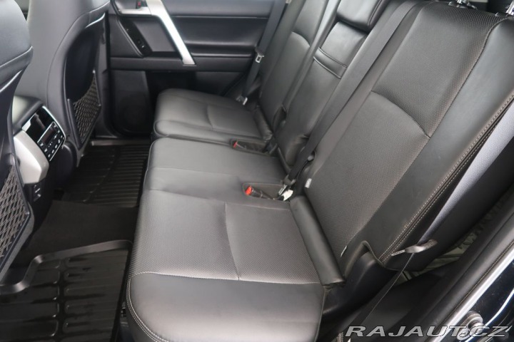 Toyota Land Cruiser 2.8D-4D,Prado,CZ,AT,4x4 2020