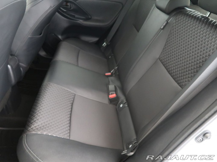 Toyota Yaris 1,5Hybrid,CZ,Selection 2021