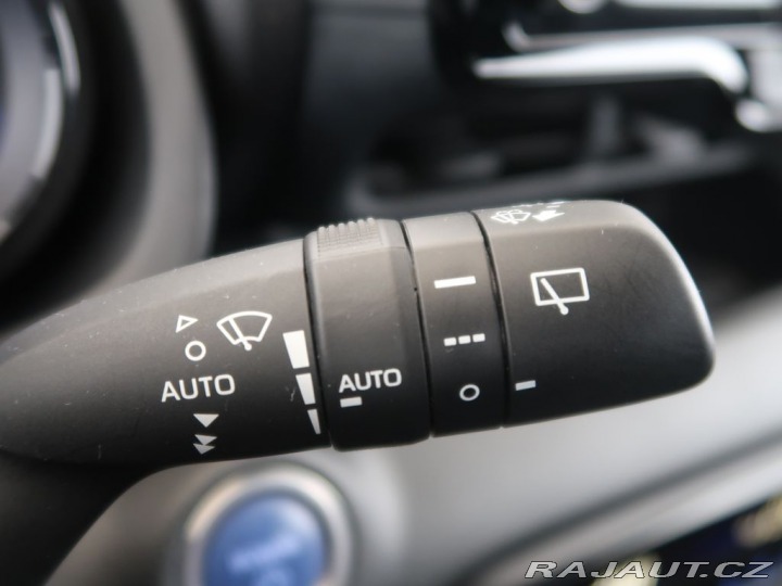 Toyota Yaris 1,5Hybrid,CZ,Selection 2021