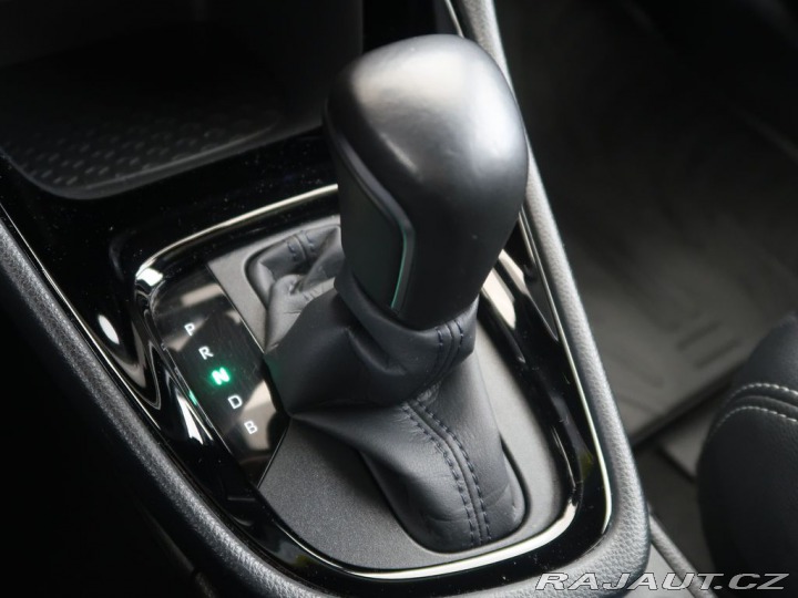 Toyota Yaris 1,5Hybrid,CZ,Selection 2021