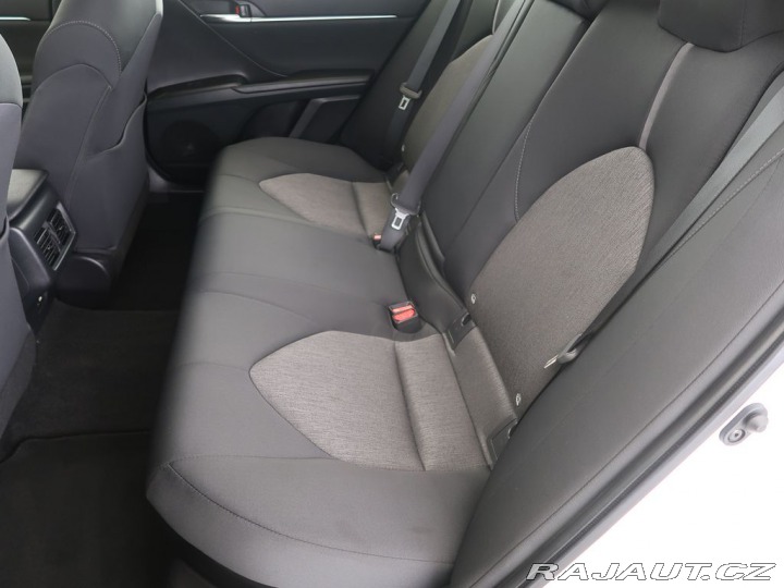 Toyota Camry 2.5Hybrid,CZ,1Maj,Comfort 2022