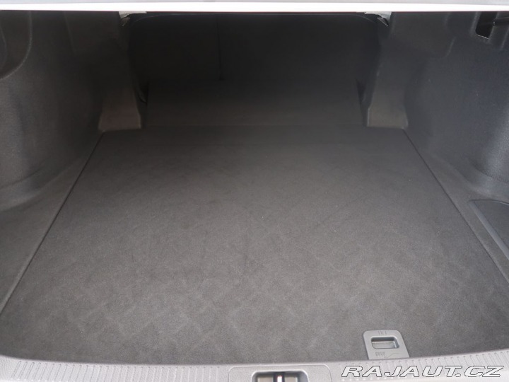 Toyota Camry 2.5Hybrid,CZ,1Maj,Comfort 2022