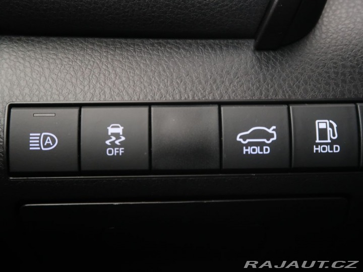 Toyota Camry 2.5Hybrid,CZ,1Maj,Comfort 2022
