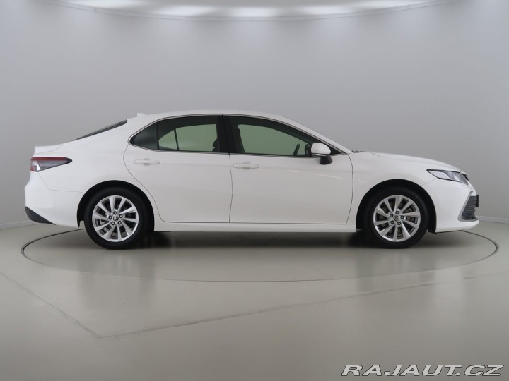 Toyota Camry 2.5Hybrid,CZ,1Maj,Comfort 2022