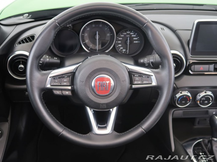 Fiat 124 Spider 1.4Turbo,CZ,1Maj,103kW,AT 1800