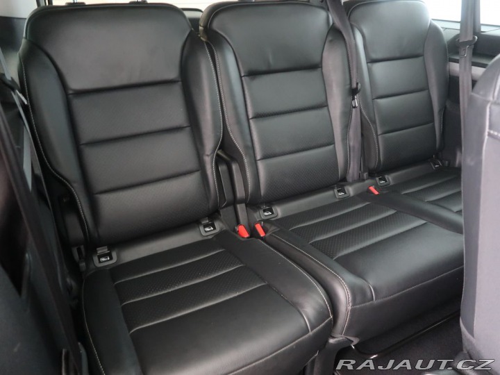Peugeot Traveller 2.0HDi,CZ,130kW,8Míst,AT, 2022