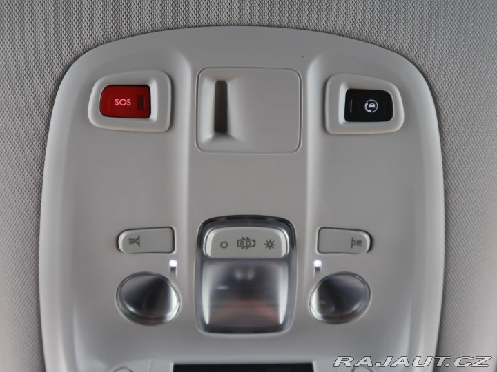 Peugeot Traveller 2.0HDi,CZ,130kW,8Míst,AT, 2022