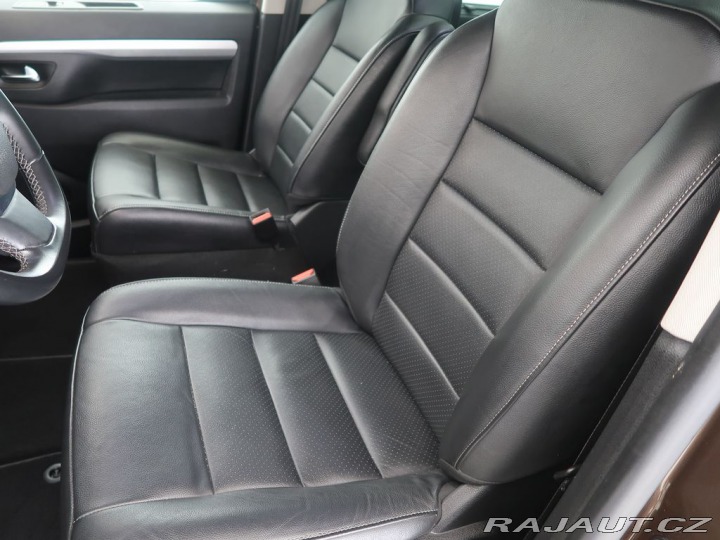 Peugeot Traveller 2.0HDi,CZ,130kW,8Míst,AT, 2022