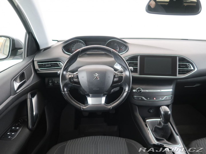 Peugeot 308 1.6HDi,CZ,73kW,Manuál 2016