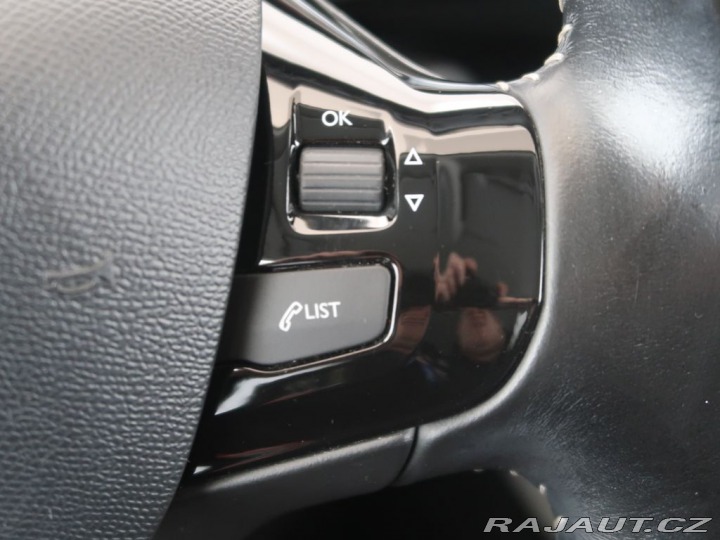 Peugeot 308 1.6HDi,CZ,73kW,Manuál 2016