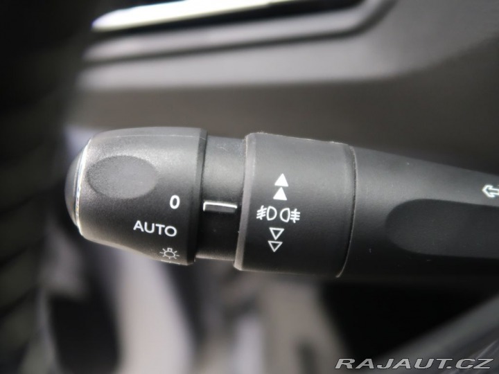 Peugeot 308 1.6HDi,CZ,73kW,Manuál 2016
