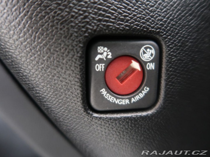 Peugeot 308 1.6HDi,CZ,73kW,Manuál 2016