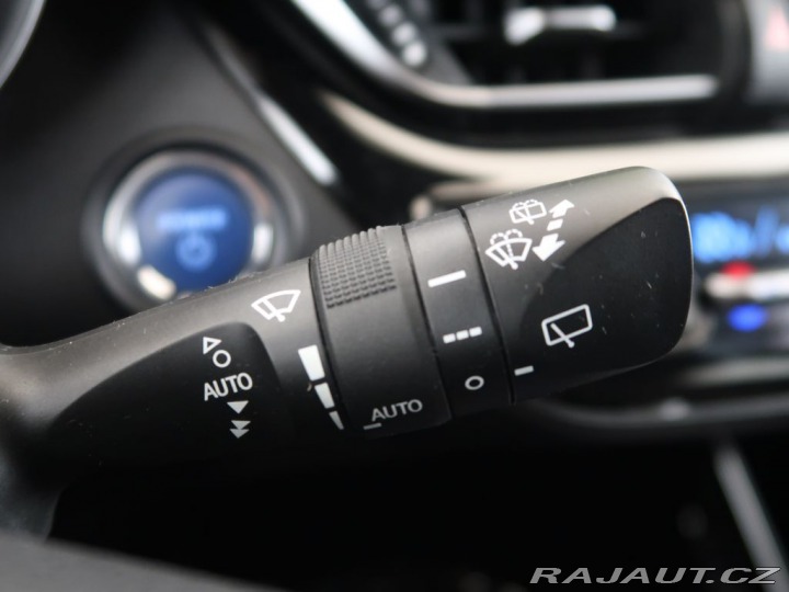 Toyota C-HR 1.8Hybrid,CZ,Executive 2018