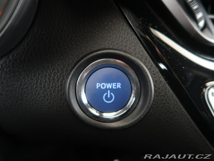 Toyota C-HR 1.8Hybrid,CZ,Executive 2018