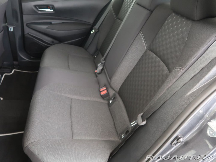 Toyota Corolla 1.8Hybrid,CZ,Comfort Styl 2024