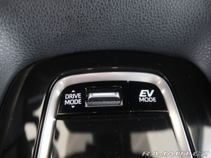 Toyota Corolla 1.8Hybrid,CZ,Comfort Styl 2024