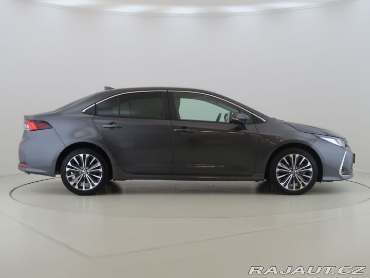 Toyota Corolla 1.8Hybrid,CZ,Comfort Styl 2024