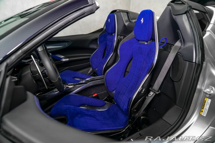 Ferrari SF90 Spider 1800