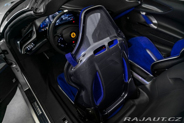 Ferrari SF90 Spider 2025