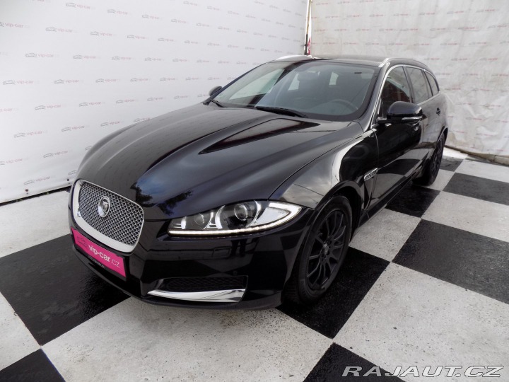 Jaguar XF 2.2d/Bi-xenon/AT/NAVI/ 2013