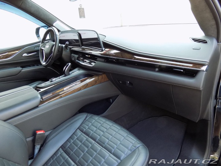 Cadillac Escalade 6.2/V8/4WD/Sport Platinum 2022