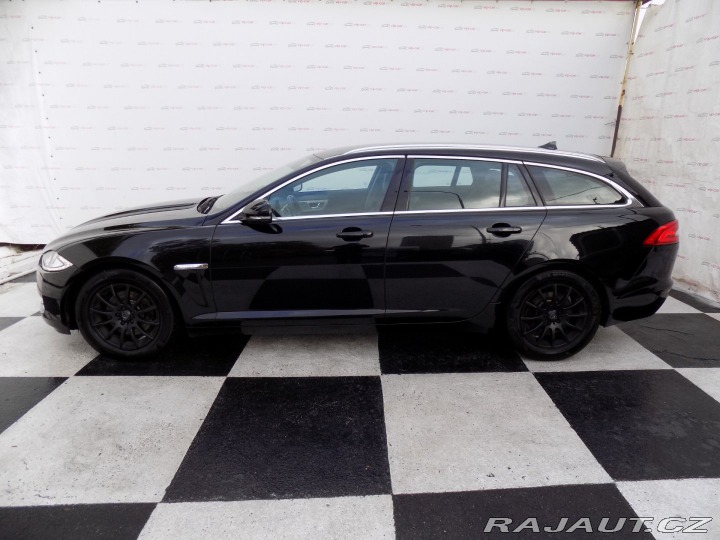Jaguar XF 2.2d/Bi-xenon/AT/NAVI/ 2013