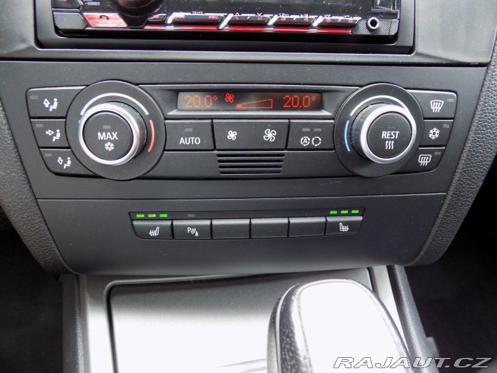 BMW 1 118d/Bi-xenon/AT/ 2007